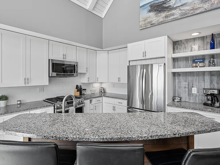 11478 E Shore Dr — Photo 39