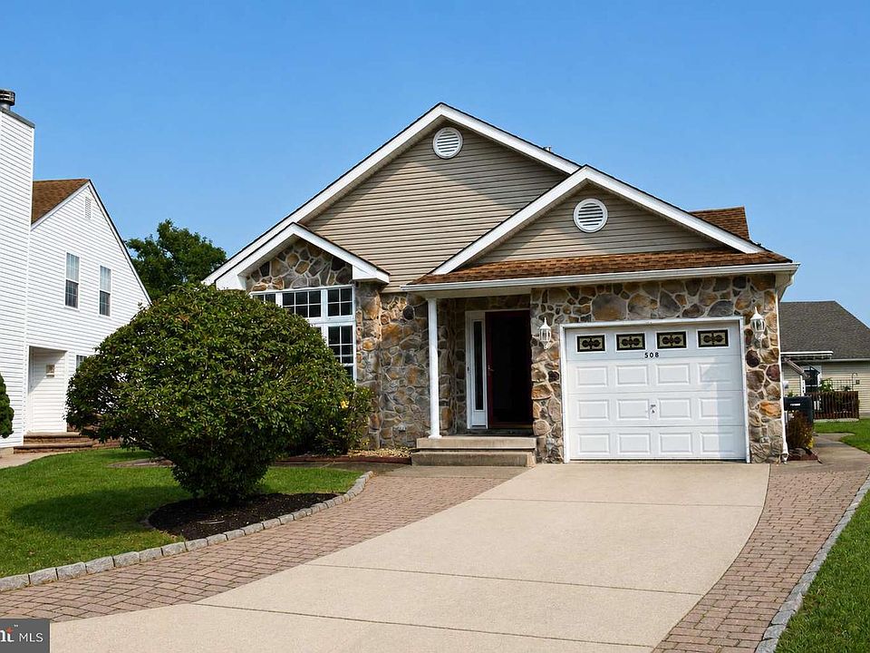 1st image of 508 Saint Martin Ct