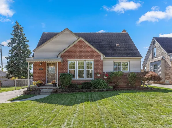 24615 Riverdale St, Dearborn, MI 48124