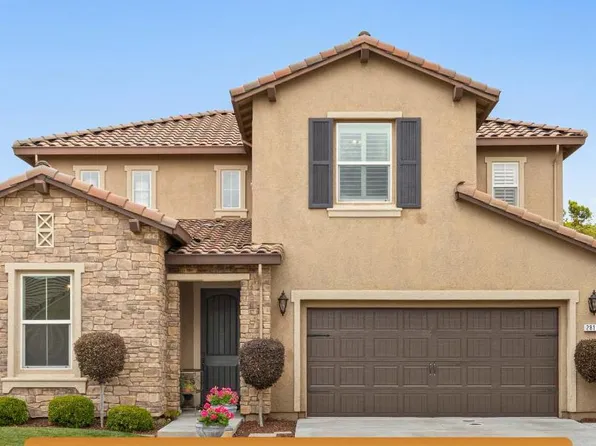 2816 Westport Cir, Oakdale, CA 95361