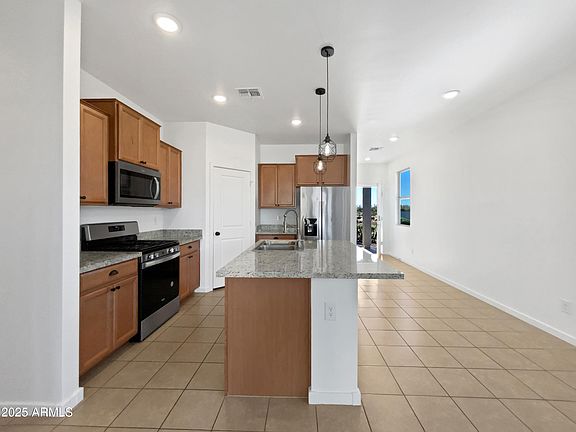 2nd image of 3720 E HENSON Street