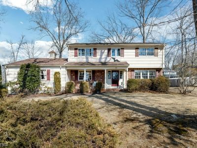 13 Brentwood Dr, East Hanover, NJ, 07936