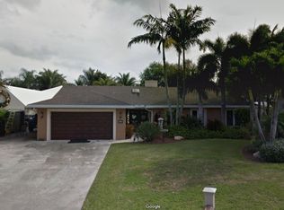 4070 Catalpha Ave, Palm Beach Gardens, FL 33410