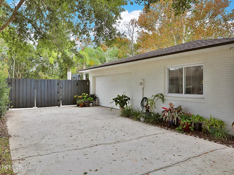 33 Sailfish Dr — Photo 17