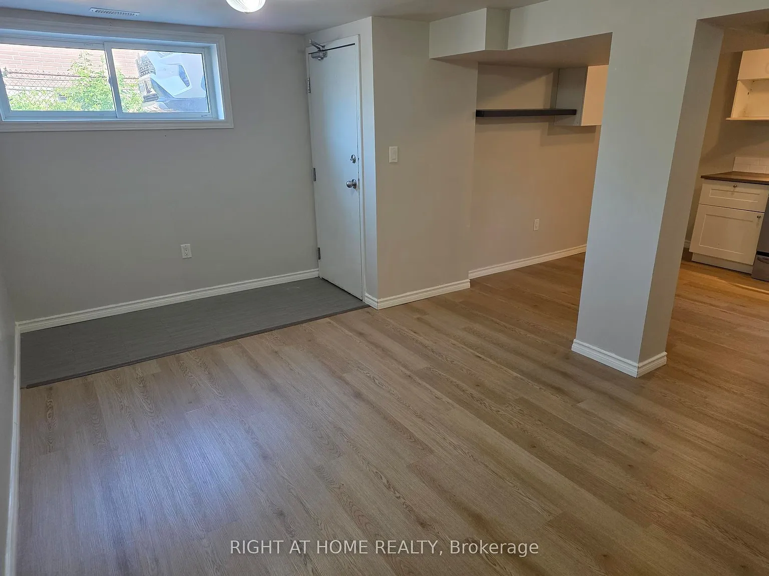 2 bed, $1,550 — Photo 3