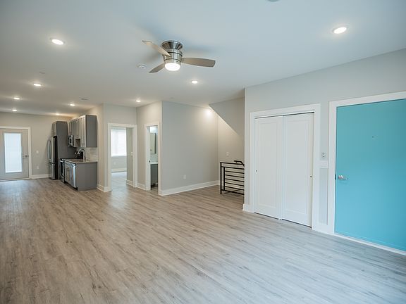 3rd image of 3725 Brandywine St #1