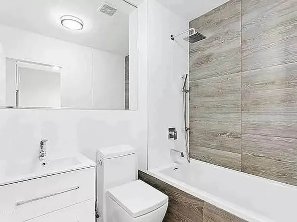 68 Somers Street image 4 of 11