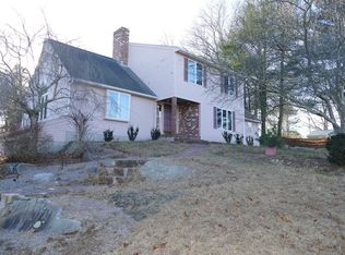 7 Cals Ct, Taunton, MA 02780