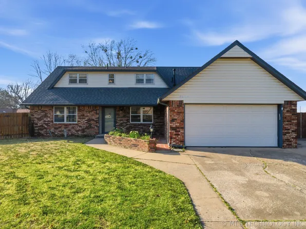 7204 S Warwick St, Broken Arrow, OK 74014