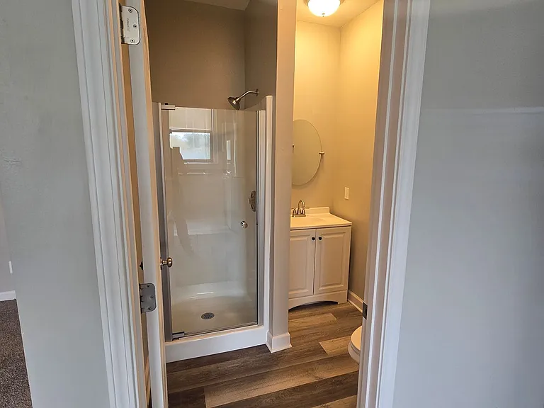 Come Home to Peterson Square Apartments — Photo 17