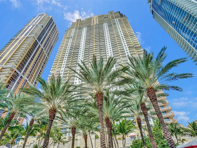 17875 Collins Ave #3201 — Photo 73