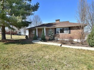 1671 Smizer Mill Rd, Fenton, MO 63026