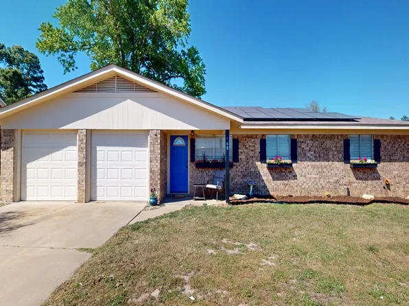 109 Carroll Dr, Athens, TX 75752