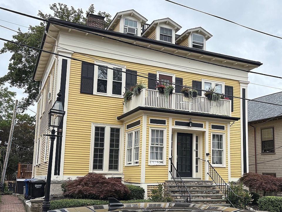 Welcome to Hill House Condominium!