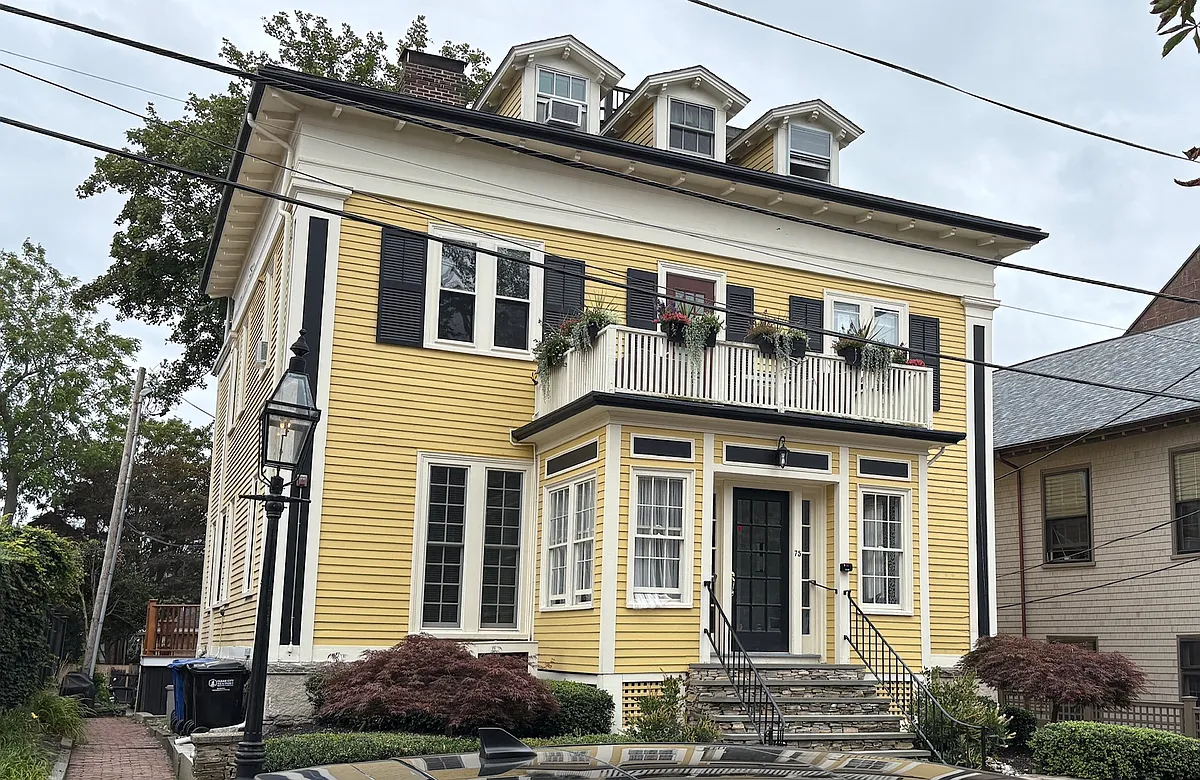 Welcome to Hill House Condominium! - 75 Pelham St #D