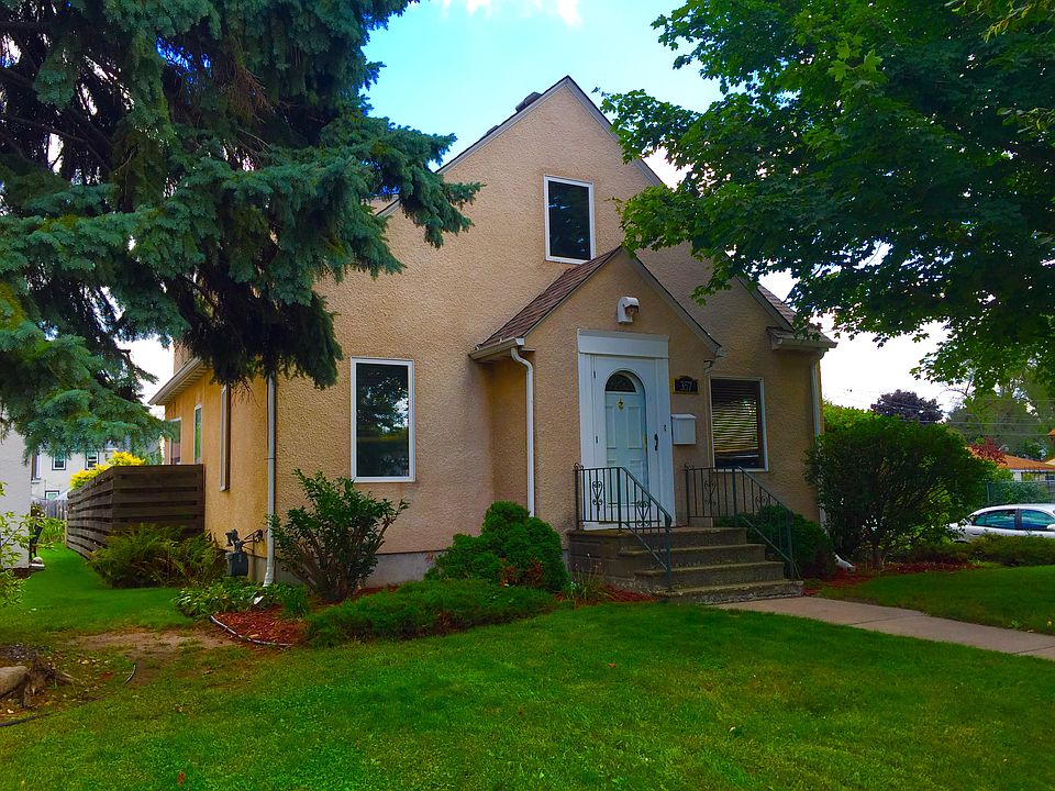 1st image of 357 8th Ave S