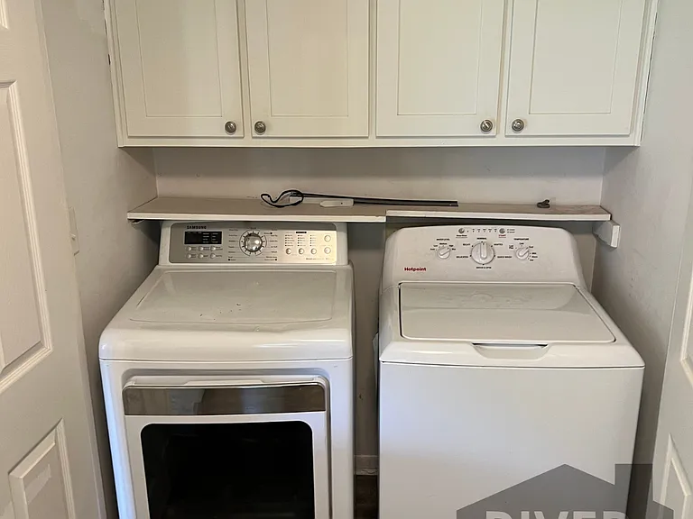 1233 Ridge Dr — Photo 7