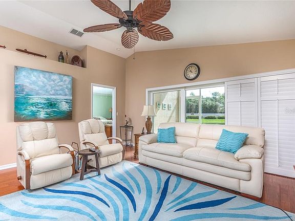 4th image of 10007 Brookdale Dr