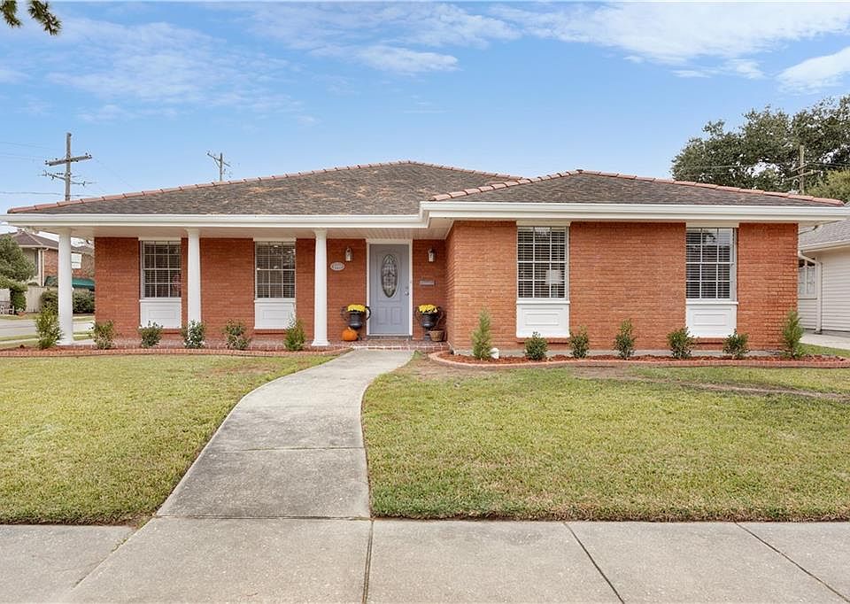1st image of 1049 Melody Dr