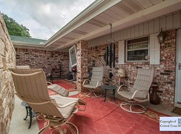 5th image of 1356 River Acres Dr