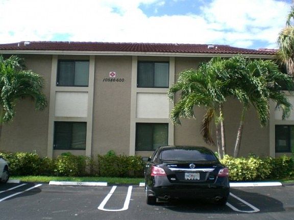 5th image of 10596 Royal Palm Blvd #10596