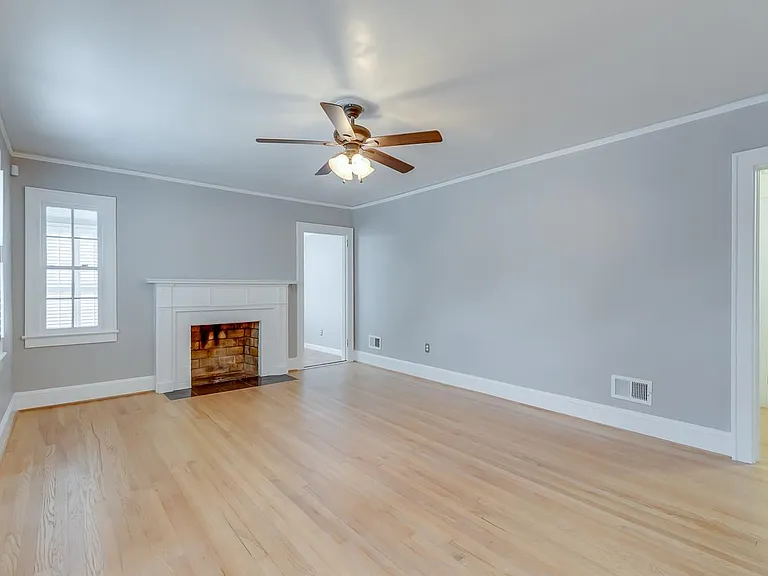 115 Cureton St — Photo 6