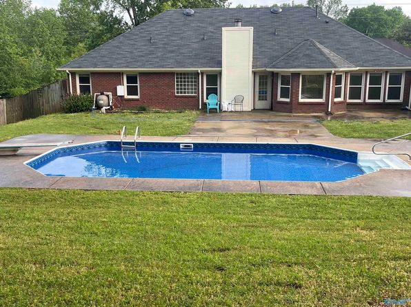 119 Clubhouse Ln, Madison, AL 35757