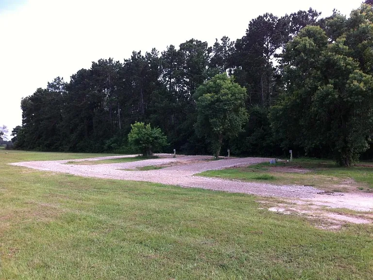 2694 Interstate Highway 45 S — Photo 3
