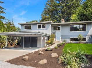 12324 11th Avenue NE, Seattle, WA 98125