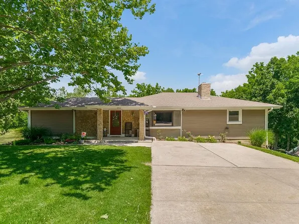 4900 NE 72nd St, Kansas City, MO 64119