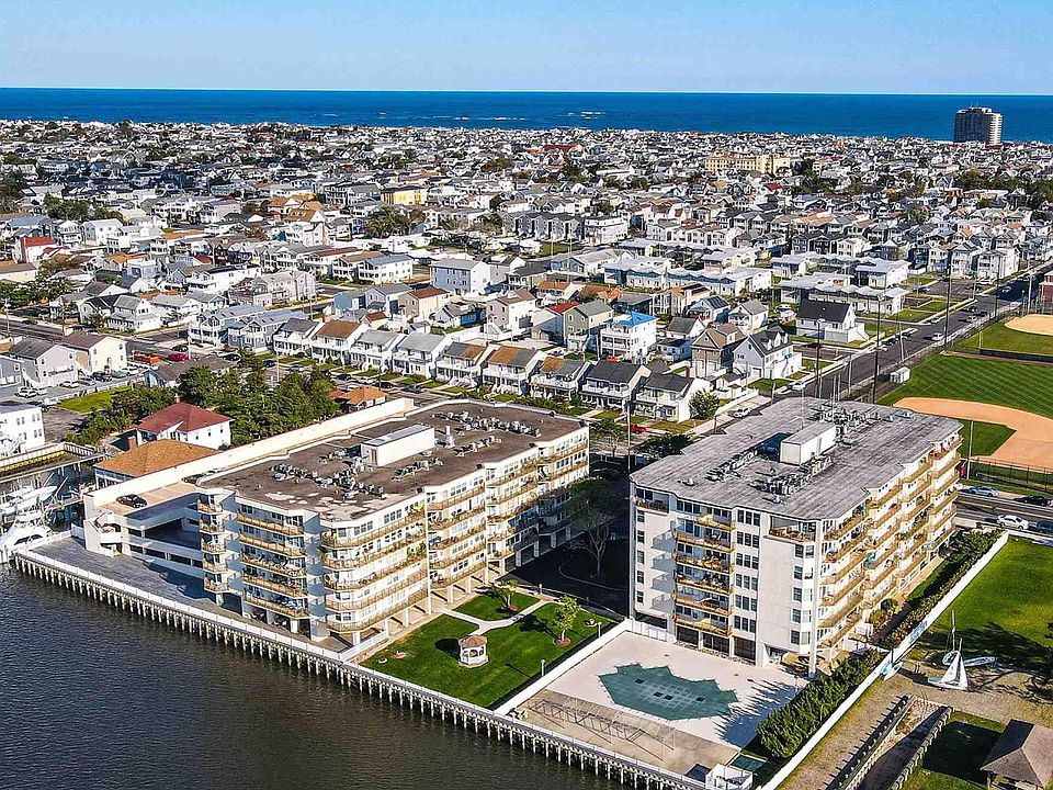 1st image of 500 Bay Ave Unit 204