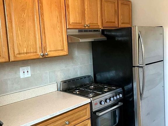 4th image of 42-12 30th Ave #3LR