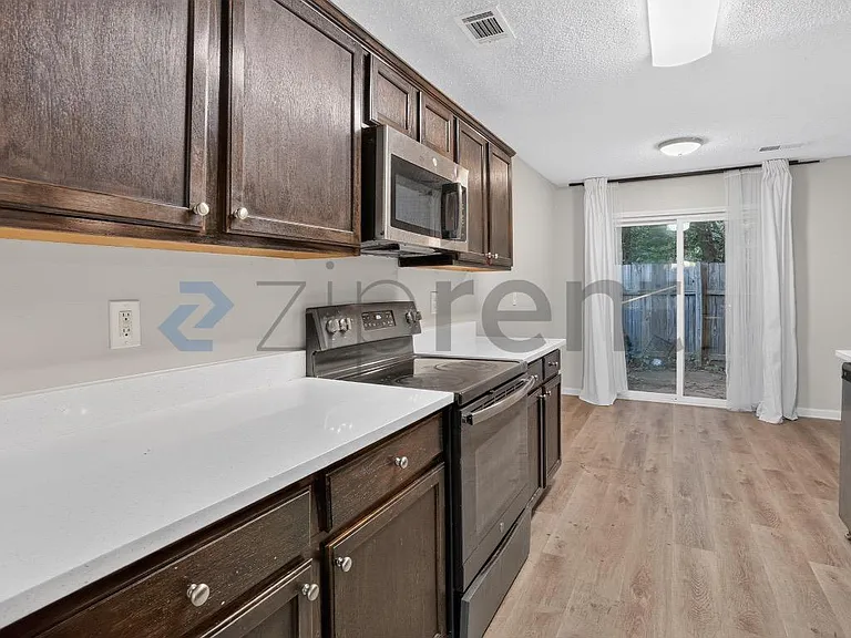 3542 Brookstone Way — Photo 20