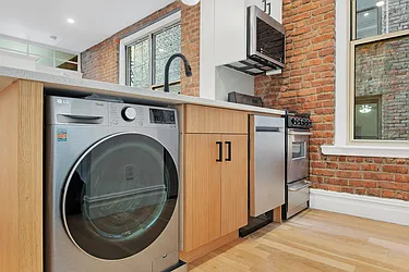 Rented by Living New York