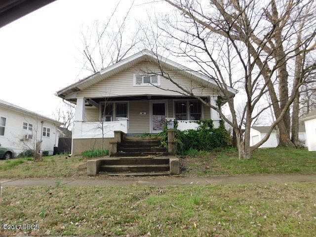1st image of 811 Catherine St