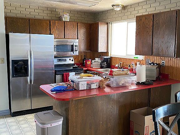 2nd image of 2459 W Bueno Vista Dr
