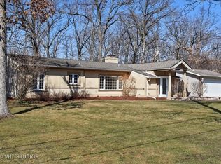 14 Bridle Trail Rd, Lake Forest, IL 60045