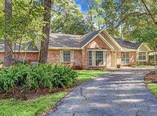 11926 Hickory Hill Ln, Cypress, TX 77429