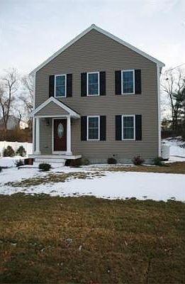 2nd image of 6 Braley Ln
