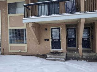 2200 W Woodview Dr SW #1101, Calgary, AB T2W3N6