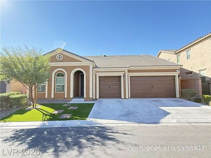 905 Claystone Ridge Ave
