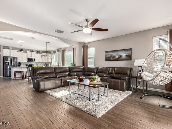 5th image of 41362 W Somers Dr
