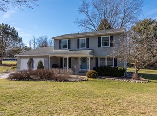 2306 Phillips Dr, Cuyahoga Falls, OH 44223
