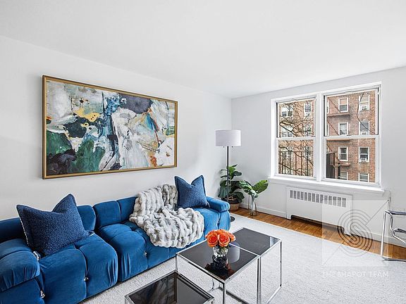 3rd image of 153 Bennett Ave APT 3E