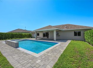 3857 39th Ave NE, Naples, FL 34120