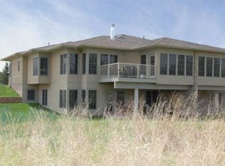 431 Aspen Ridge Rd, Ames, IA 50010