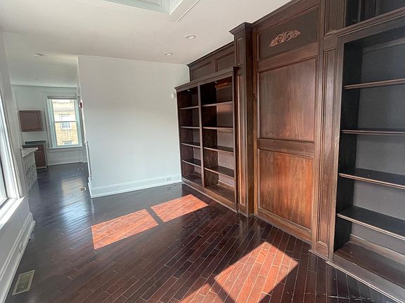 2nd image of 1013 E McMillan St #3