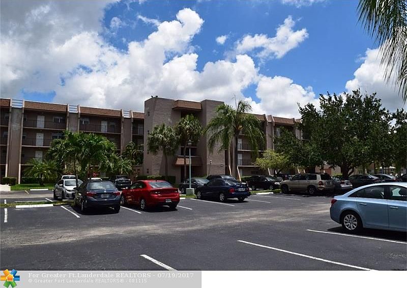 1st image of 9460 Tangerine Pl APT 302