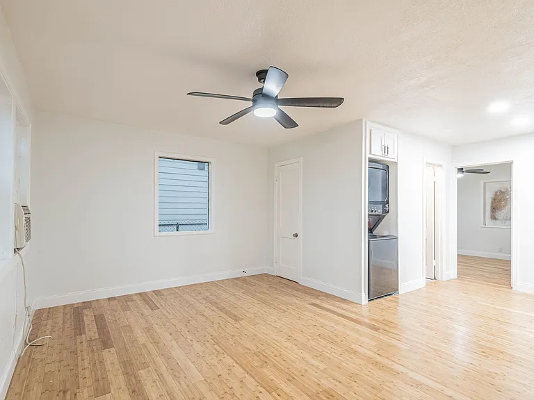 2303 Rosewood St #1 — Photo 3