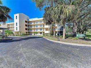 3980 Ironwood Cir APT 206, Bradenton, FL 34209